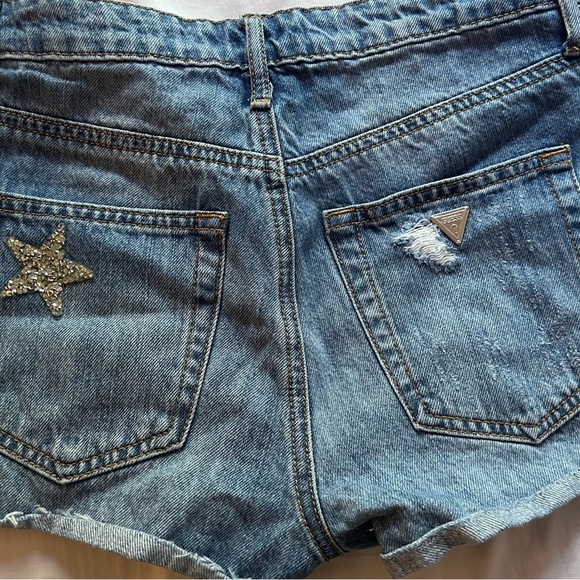 Denim shorts | Guess Brand | Light/Medium Wash - Picture 2 of 4